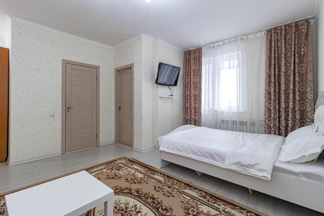 Apartments 7 Я-21/5-39 Astana Bagian luar foto